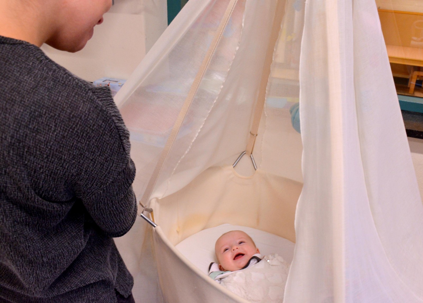 2018-Hoera kindercentra-Baby in wiegje 2018-Hoera kindercentra-Baby in wiegje